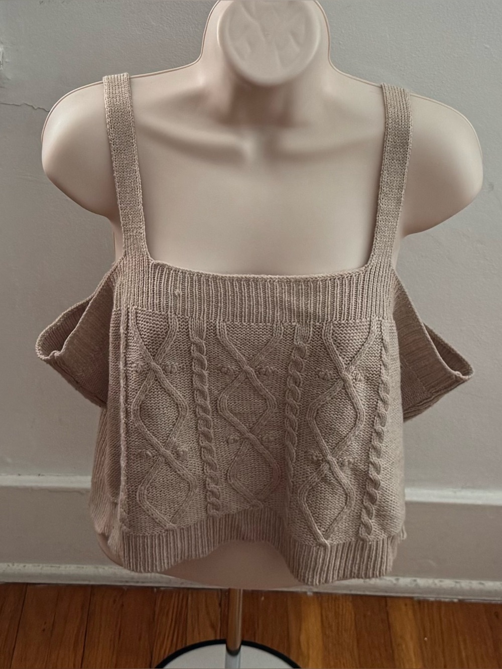 Arizona Jean Company Beige Cable-Knit Tank top, size XL cottagecore square neck